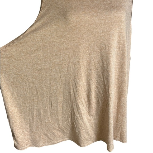 Fabletics Relaxed Tank Tops Size 4X - Picture 5 of 17